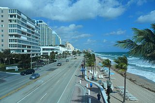 Fort_Lauderdale_Beach,_FL