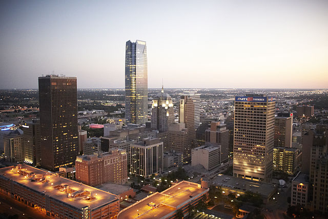 Downtown_Oklahoma_City_skyline_at_twilight